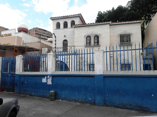 Casa Comercial En Venta En El Paraíso Mls #21-15759 Yf