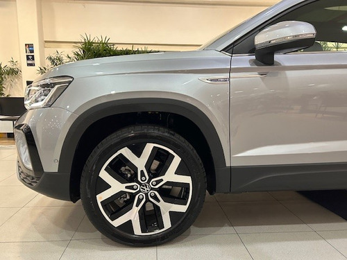 Volkswagen Taos 1.4 250 TSI TOTAL FLEX HIGHLINE AUTOMÁTICO