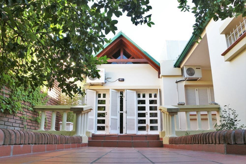 Imagen 22 de 30 de Se Vende Casa Centro De Reconquista
