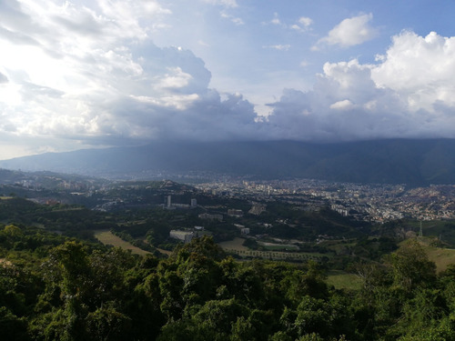 Imagen 11 de 11 de Se Vende Apto 147m2 3h+s/3.5b+s/2p Alto Hatillo