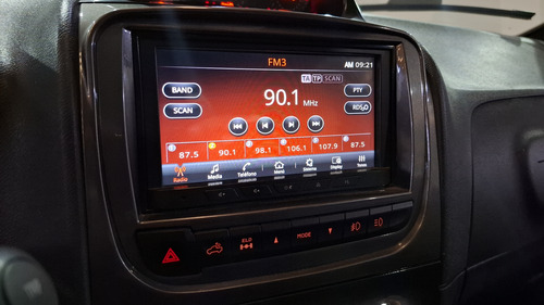 Ram 700 1.6 Slt Doble Cab