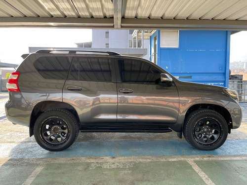 Imagen 6 de 9 de Toyota Prado 2013 3.0 Tx