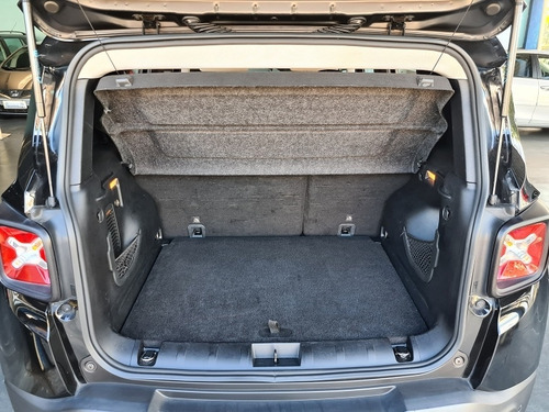 Jeep Renegade 1.8 16V FLEX LONGITUDE 4P AUTOMÁTICO