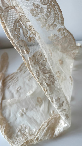 Antigua Mantilla Mantón Velo Cabeza Vintage Novia Iglesia Crema
