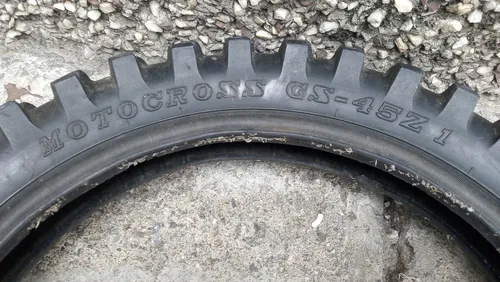 Caucho Moto Mini Enduro (Usado)