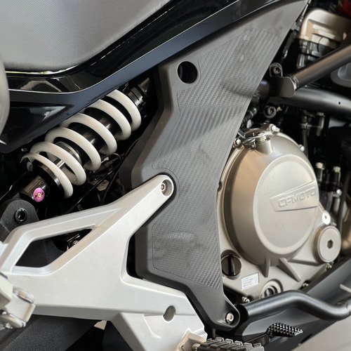 Imagen 13 de 15 de Cf Moto - 650 Mt