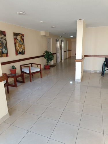 Venta, Departamento Recién Remodelado, Completamente Amoblad