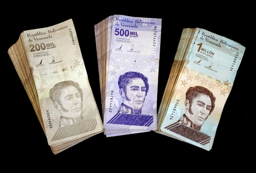 3 Billetes Venezuela 200,000 /500,000 & 1 Million Bolivares