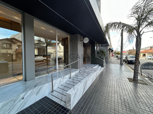 Oficina En Alquiler Edificio Essence Rawson Guemes Mar Del Plata