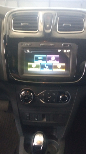 Imagen 7 de 8 de Renault Logan 2020 1.6 16v Intense Cvt