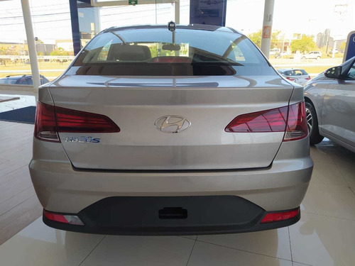 Imagem 5 de 14 de Hyundai Hb20s 1.0 Vision (flex)