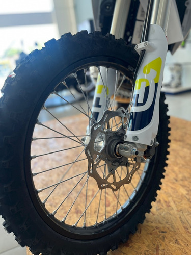 Imagen 9 de 20 de Husqvarna Te 300i Enduro 2t 2023 Ktm