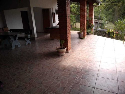 Chácara Em Pinhalzinho