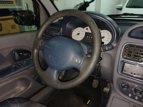 Renault Clio 1.6 Sport