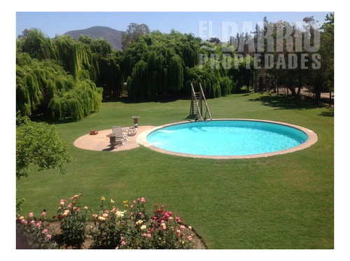 Imagen 2 de 10 de Casa En Venta De 4 Dorm. En Colina