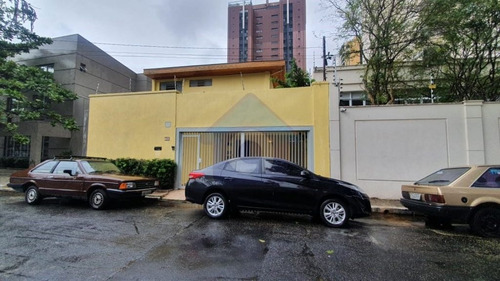 Imagem 1 de 15 de Sobrado 3 Dorm 1 Suite 3 Vagas Com Edicula /moema - Tw15822