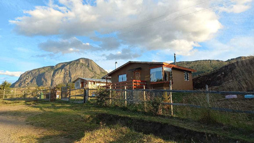 Coyhaique - Escuela Agrícola (77606)