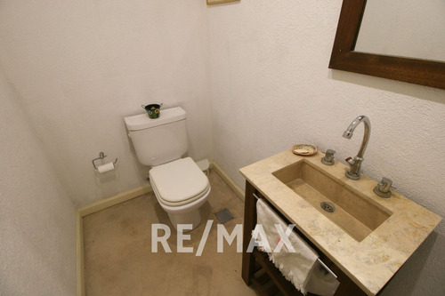 Casa 5 Ambientes En Venta En Manzanares