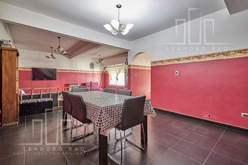 Casa Venta 4 Ambientes Moron Patio Cochera Balcon Jardin