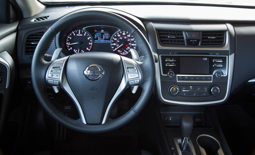 Nissan atima Advance