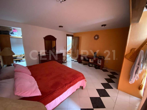 Imagen 9 de 16 de Casa En Zona Residencial, Acceso Controlado En Privada