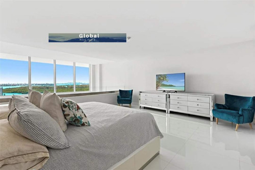 Fabuloso Penthouse De 3 Plantas Sunny Isles Beach, Miami Fl Usa