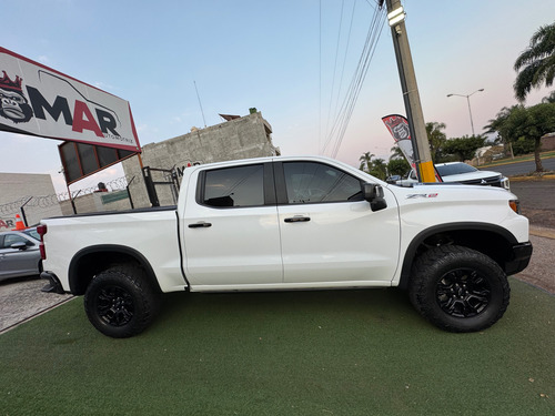 Chevrolet Cheyenne 6.2 Doble Cab Zr2 4X4 At