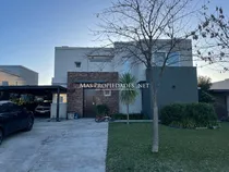 Comprar Casa En Venta En Pilar Barrio Pilar Del Este San Alfonso