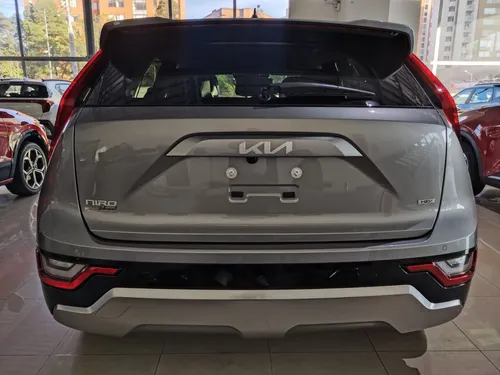 Kia Niro Hibrida Zenith Modelo 2026, Entrega Inmediata, Bono