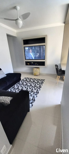 Imagem 4 de 30 de Apartamento Com 3 Dormitórios, Sala Ampla Com 2 Ambientes, Sacada E 1 Vaga De Garagem - 9123