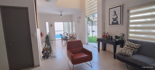 Tu Casa En Cuernavaca Ideal Para Descanso O Inversion, Con Alberca Privada, 3 Recamaras Y Jardin.