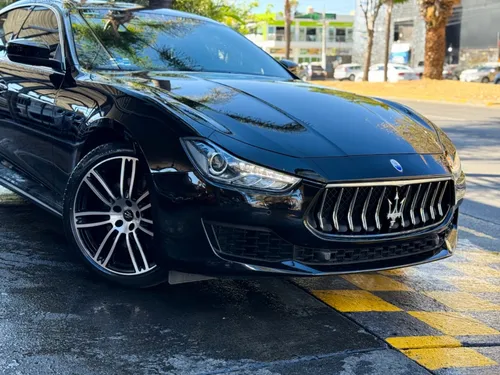 Maserati Ghibli 3.0 L At