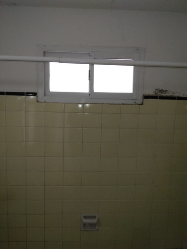Imagen 10 de 14 de Muy Luminoso Con Amplia Cocina