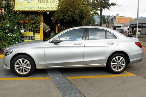 Mercedes-benz Clase C 180 Advantgarde 1.6 At Aa 4x2