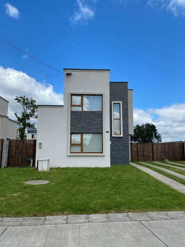 Excelente Casa En Arriendo