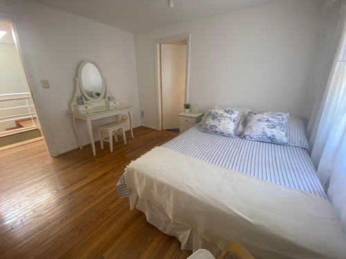Casa En Lomas De San Isidro