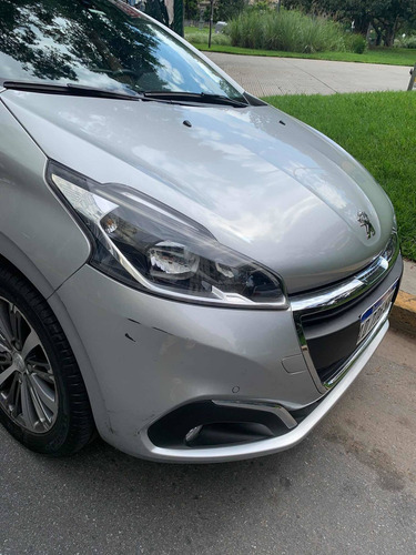Peugeot 208 1.6 Feline 2019