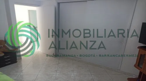 Casa En Venta En Cabecera Del Llano. Cod V61678