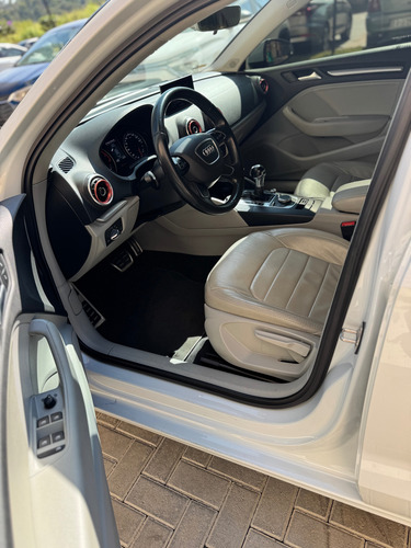 Audi A3 Sedan 1.4 Tfsi Ambiente Flex Tiptronic 4p