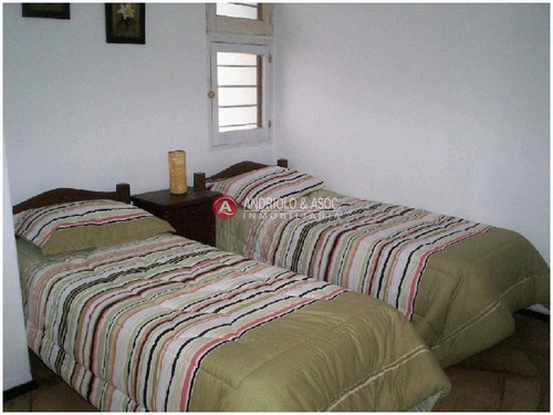 Casa En Muy Buena Ubicacion- Ref: 4280