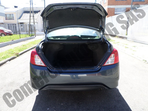 Nissan Versa Advance