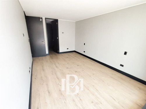 Departamento Nuevo En Venta De 2 Dorm. En Vitacura