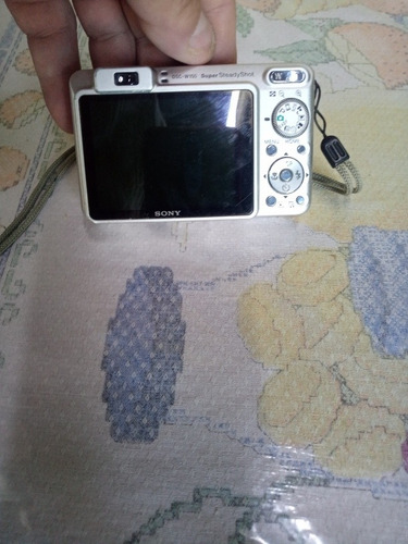 Imagem 2 de 9 de Câmera Sony W150 Funcionando