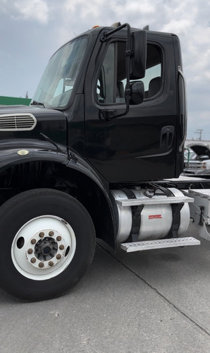 Camión Freightliner M2 2016 Nacional Torton Rabon