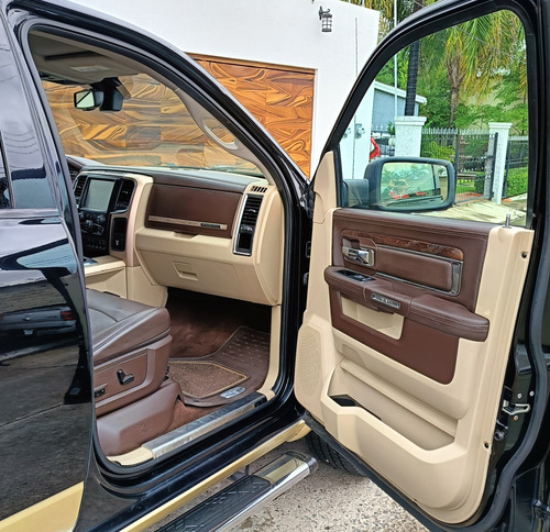 RAM Ram 5.7 Laramie Crew Cab Longhorm 4x4 Mt