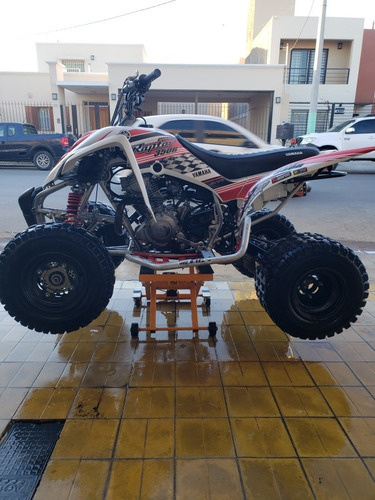 Imagen 2 de 8 de Cuatriciclo Yamaha Raptor 350