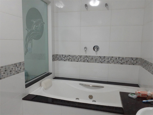 Imagem 18 de 28 de Casa À Venda Ou Locação, Reformada, Ótima Localização! - Reo155315