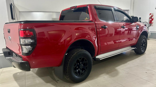 Ford Ranger DC 4X2 XL SAFETY 2.2L DSL
