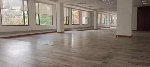 Oficina En Arriendo En Chico Norte. Cod A1105066