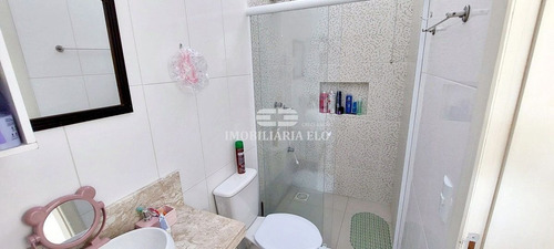 Imagem 25 de 30 de Belo Sobrado Em Terreno Individual De 03 Dormitórios Em Garopaba! - 4589